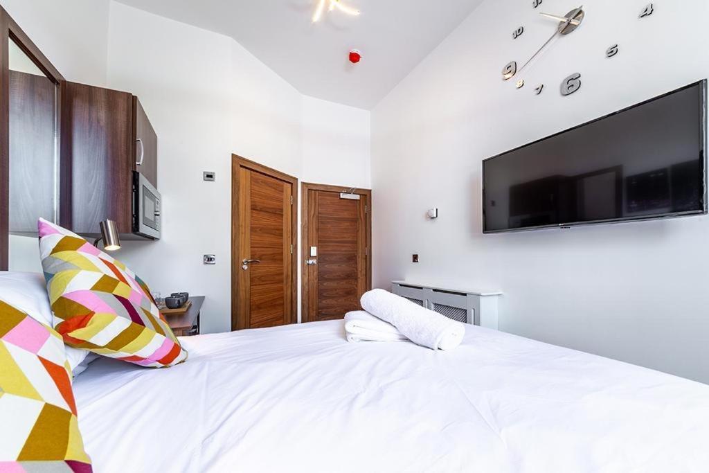 205 Earls Court Rooms London Bagian luar foto